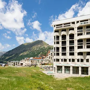 Hotel Sowell Le Pas Du Loup ***