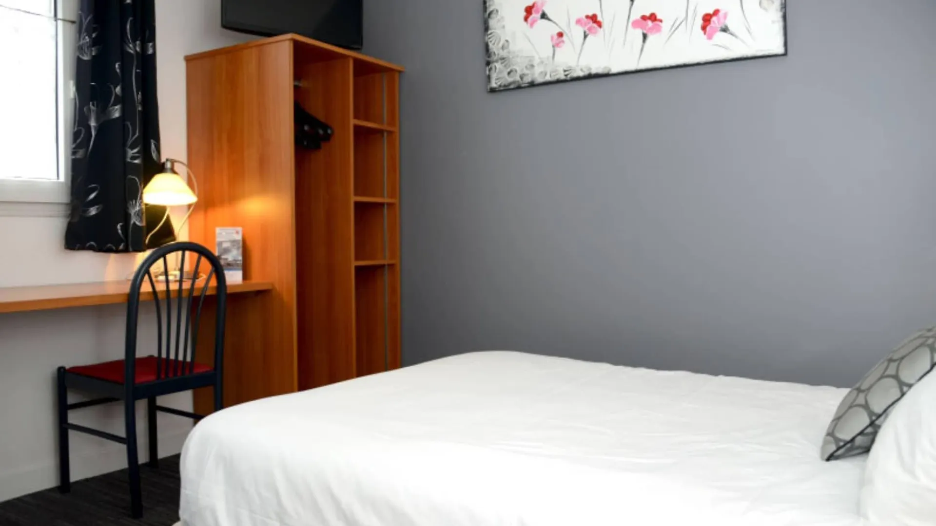 ***  The Originals City, Hotel Helios, Roanne Nord Mably France