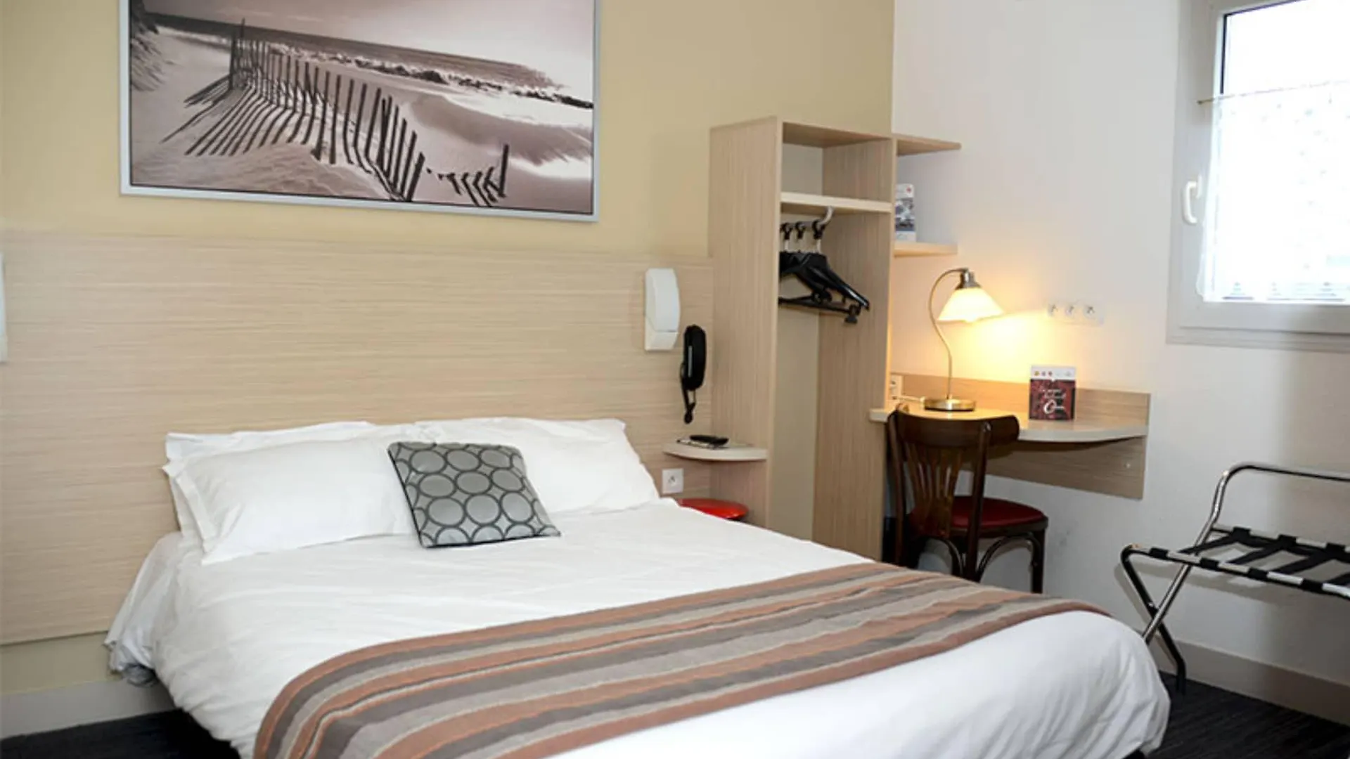 The Originals City, Hotel Helios, Roanne Nord Mably