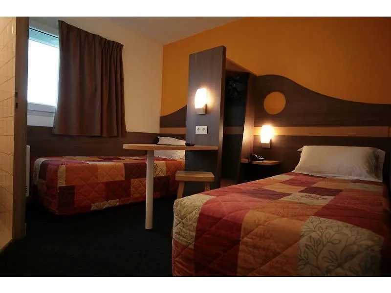 Hotel The Originals City, Hôtel Hélios, Roanne Nord  Mably