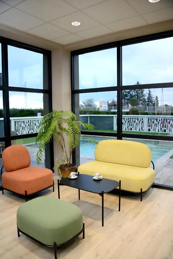 The Originals City, Hotel Helios, Roanne Nord Mably